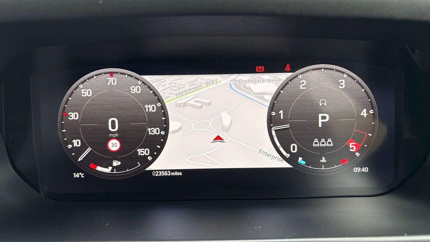 Used Land Rover Defender 2023 for sale - 76421266: Photo 16