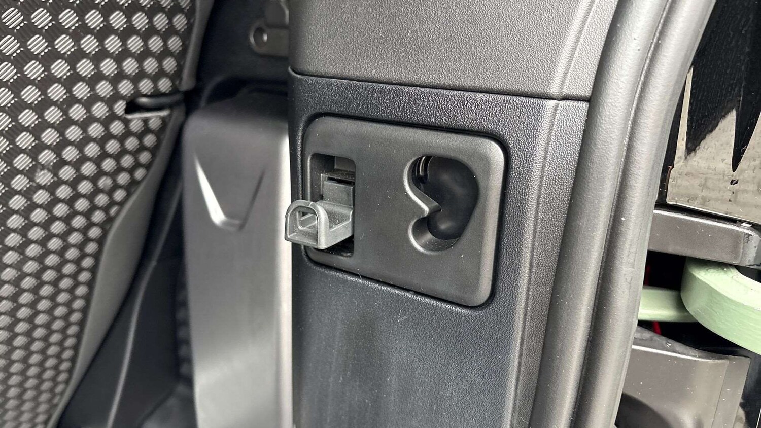 Used Land Rover Defender 2023 for sale - 76421266: Photo 27