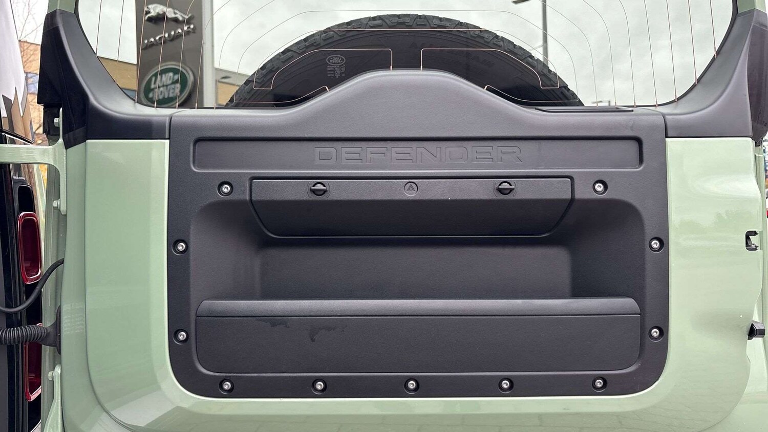 Used Land Rover Defender 2023 for sale - 76421266: Photo 35