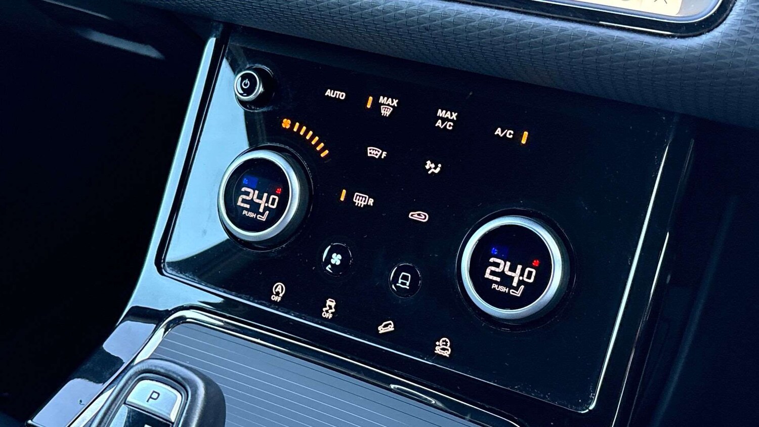 Used Land Rover Range Rover Evoque 2022 for sale - 76967770: Photo 34