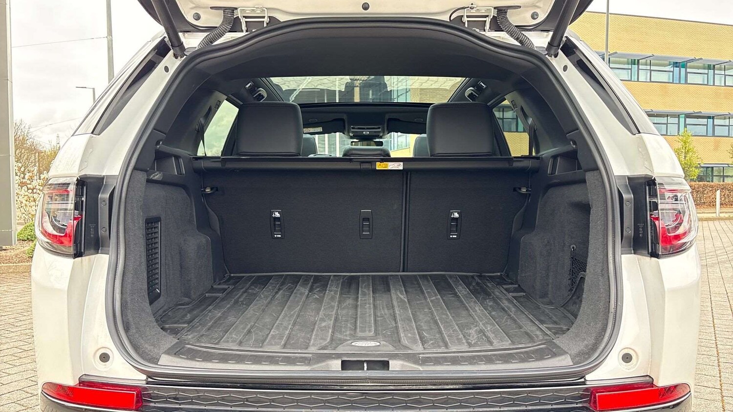 Used Land Rover Discovery Sport for sale - 78104616: Photo 10