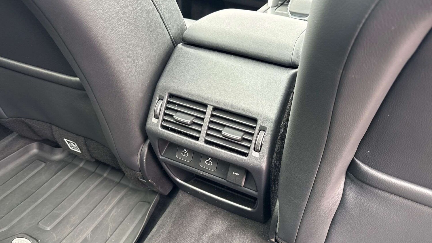 Used Land Rover Discovery Sport for sale - 78104616: Photo 18