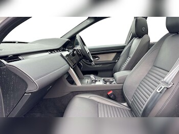 Used Land Rover Discovery Sport 2025 for sale - 78104616: Photo