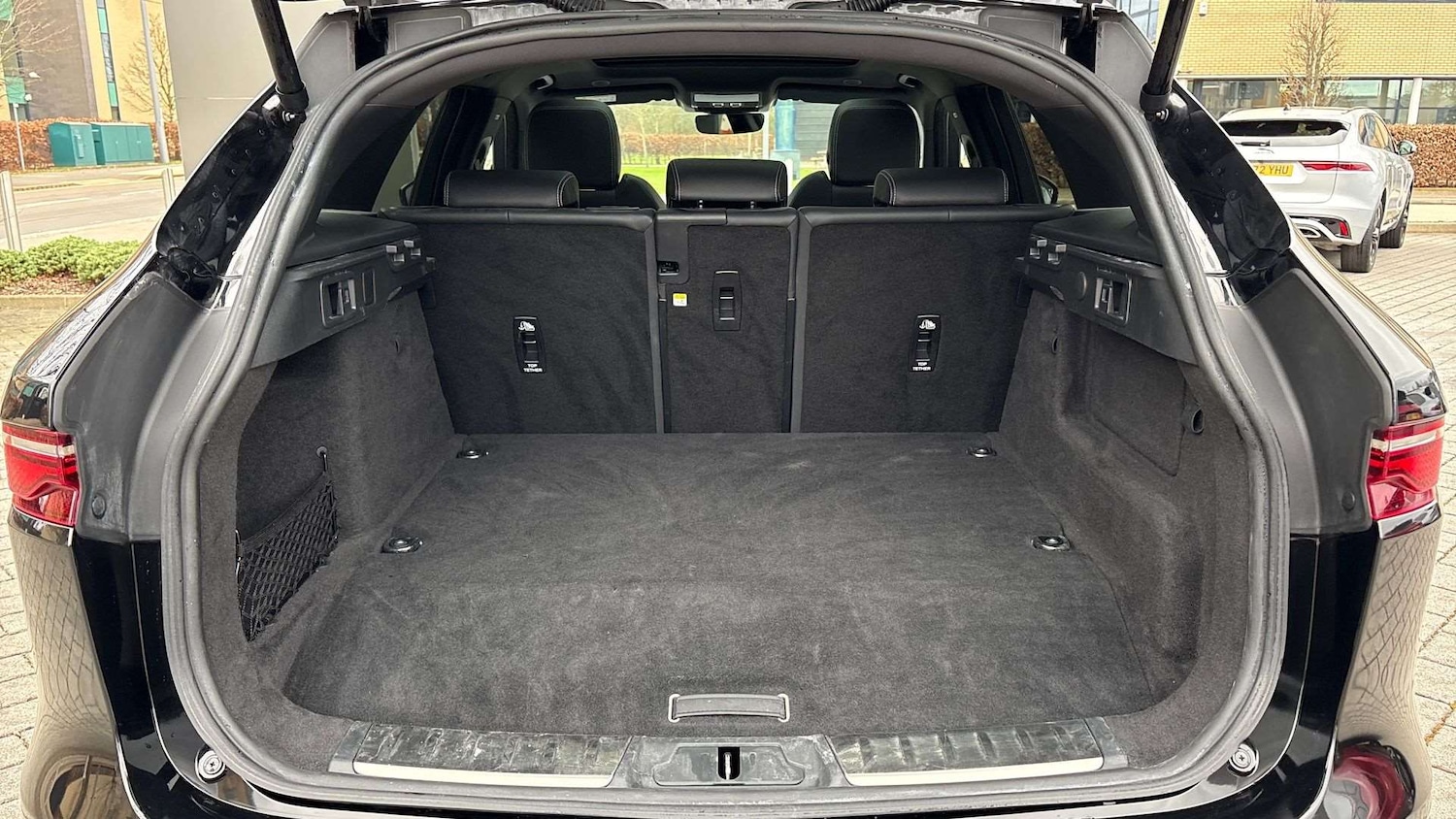 Used Jaguar F-Pace 2023 for sale - 77589018: Photo 10