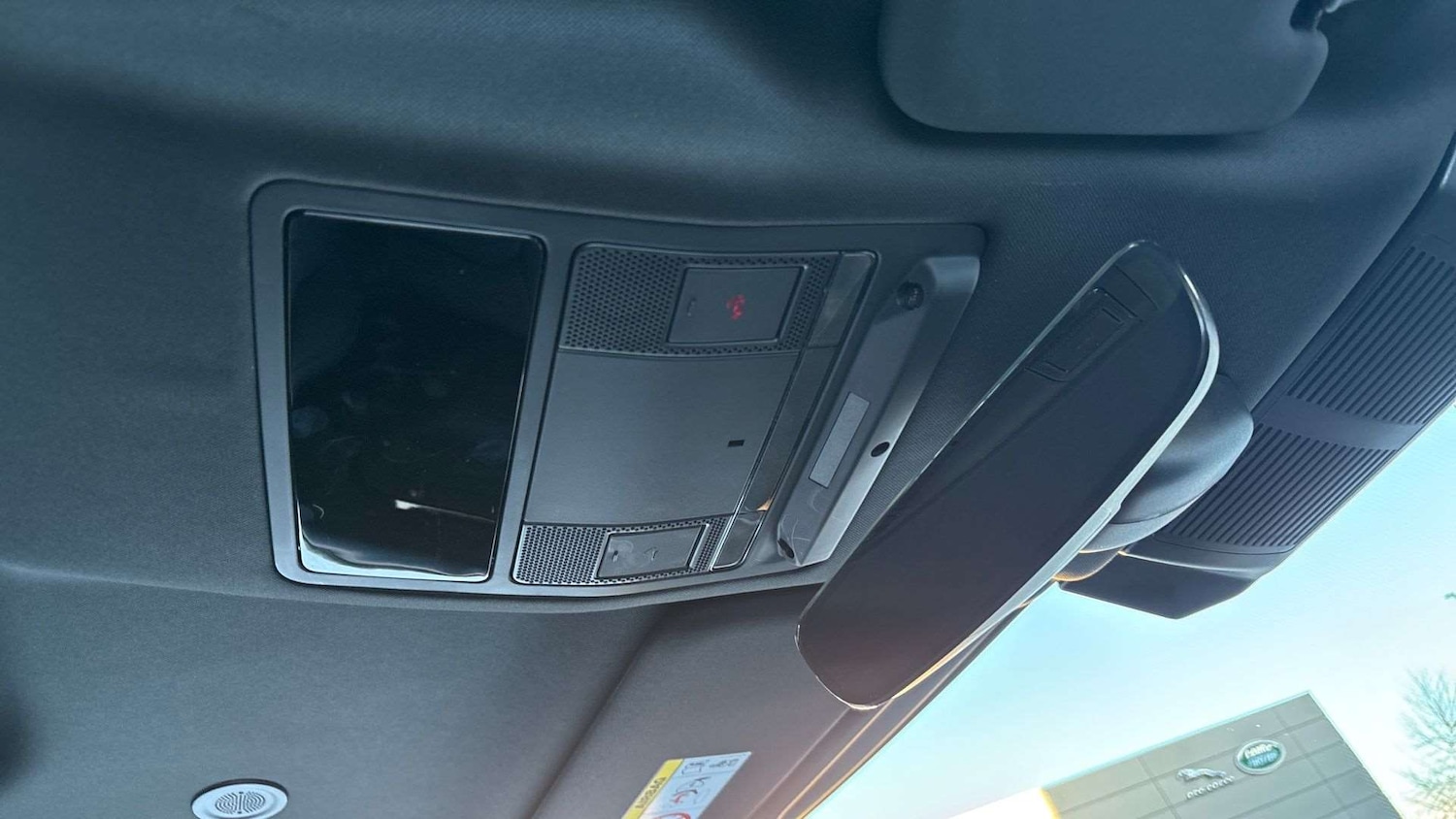 Used Land Rover Defender 90 2025 for sale - 77076635: Photo 23