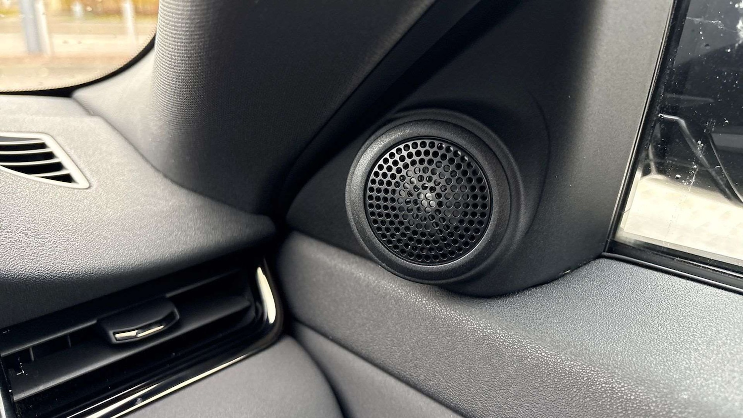 Used Land Rover Range Rover Evoque 2024 for sale - 76515524: Photo 24