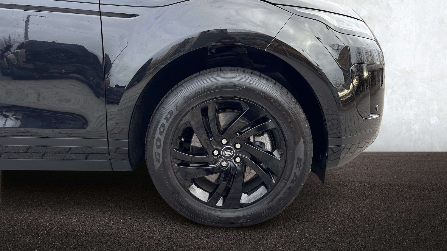 Used Land Rover Range Rover Evoque 2024 for sale - 76515524: Photo 8