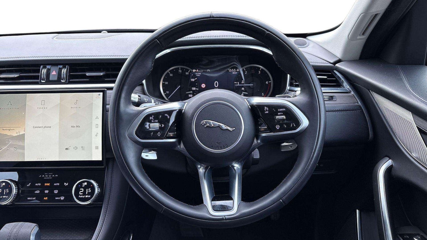 Used Jaguar F-Pace 2022 for sale - 76329209: Photo 15