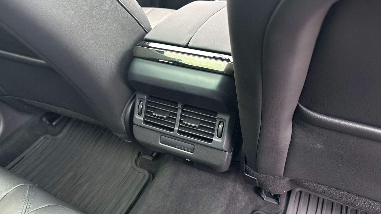 Used Land Rover Range Rover Evoque 2025 for sale - 76488149: Photo 18