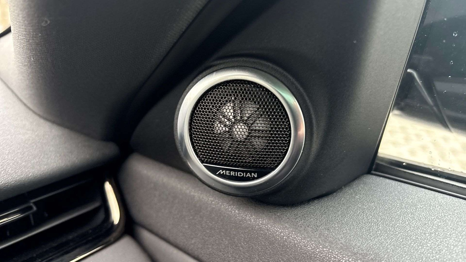 Used Land Rover Range Rover Evoque 2025 for sale - 76488149: Photo 24