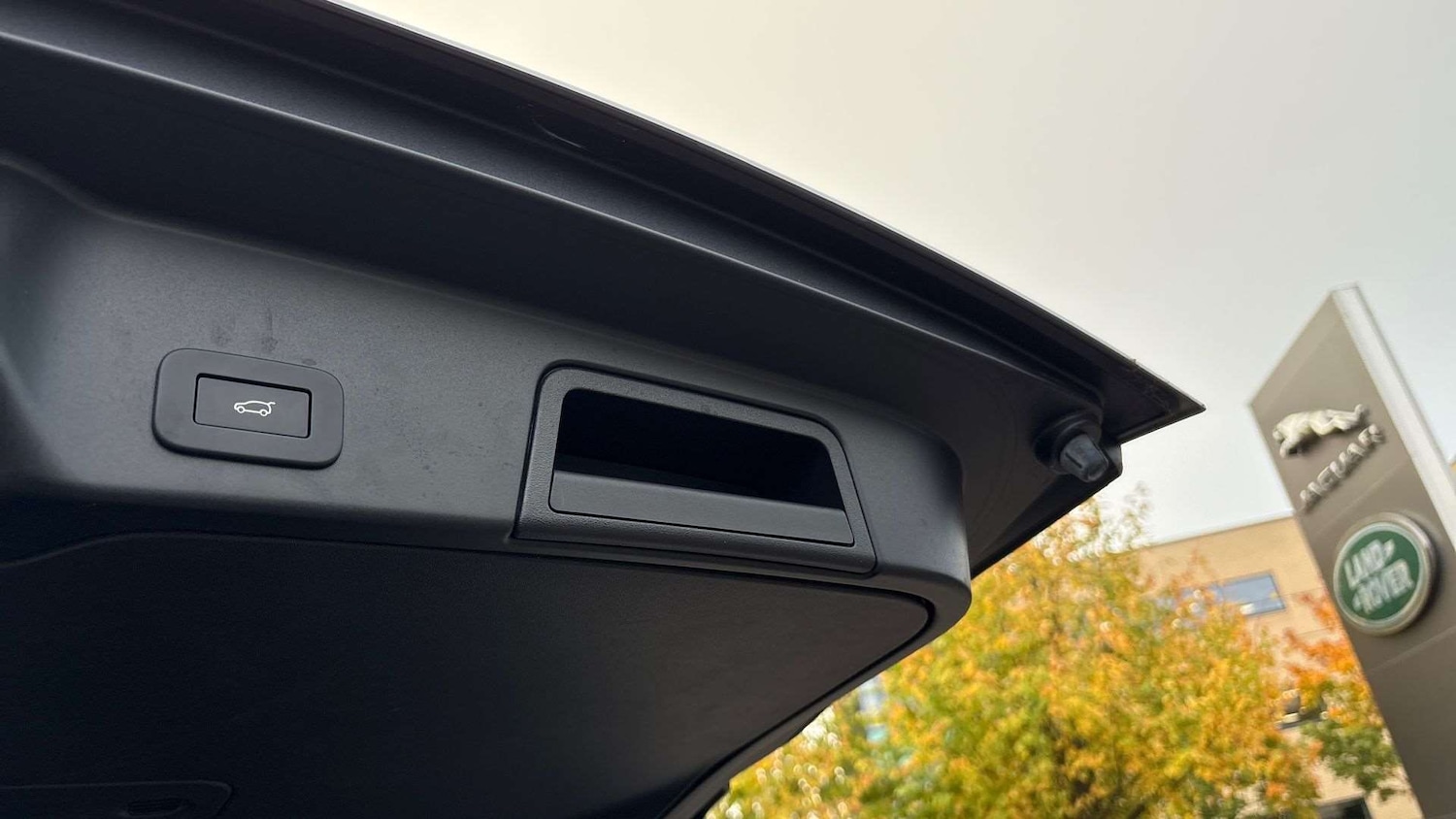 Used Land Rover Range Rover Evoque 2023 for sale - 76242391: Photo 34