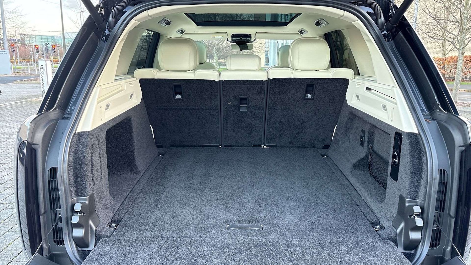 Used Land Rover Range Rover 2022 for sale - 76170049: Photo 10