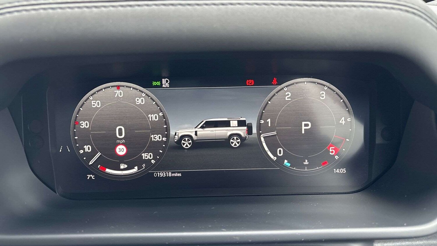 Used Land Rover Defender 2024 for sale - 77389878: Photo 16