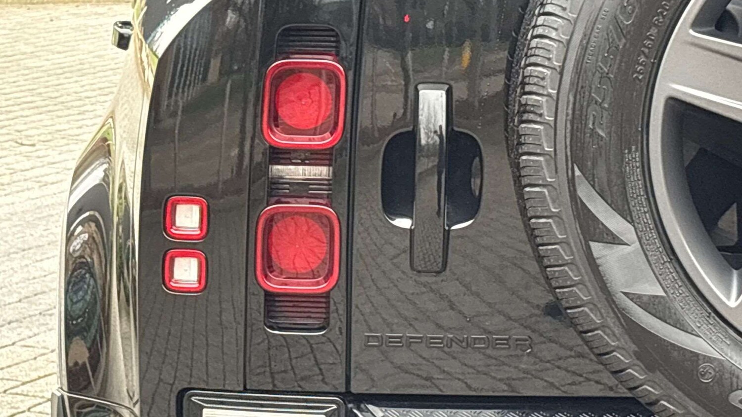 Used Land Rover Defender 2024 for sale - 77389878: Photo 26