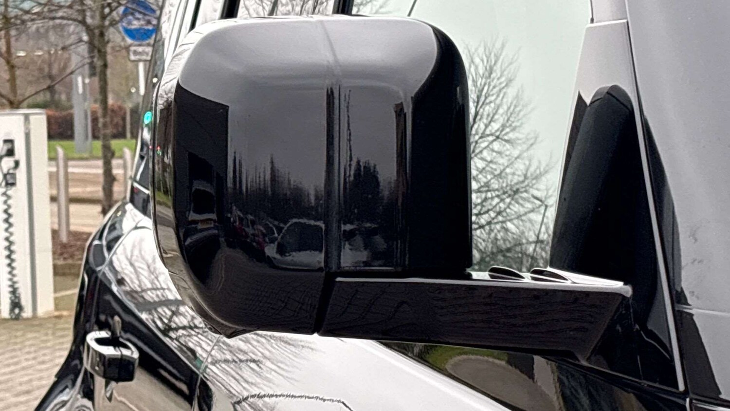 Used Land Rover Defender 2024 for sale - 77389878: Photo 30