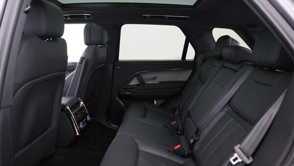 Used Land Rover Range Rover Sport 2023 for sale - 75625982: Photo 4