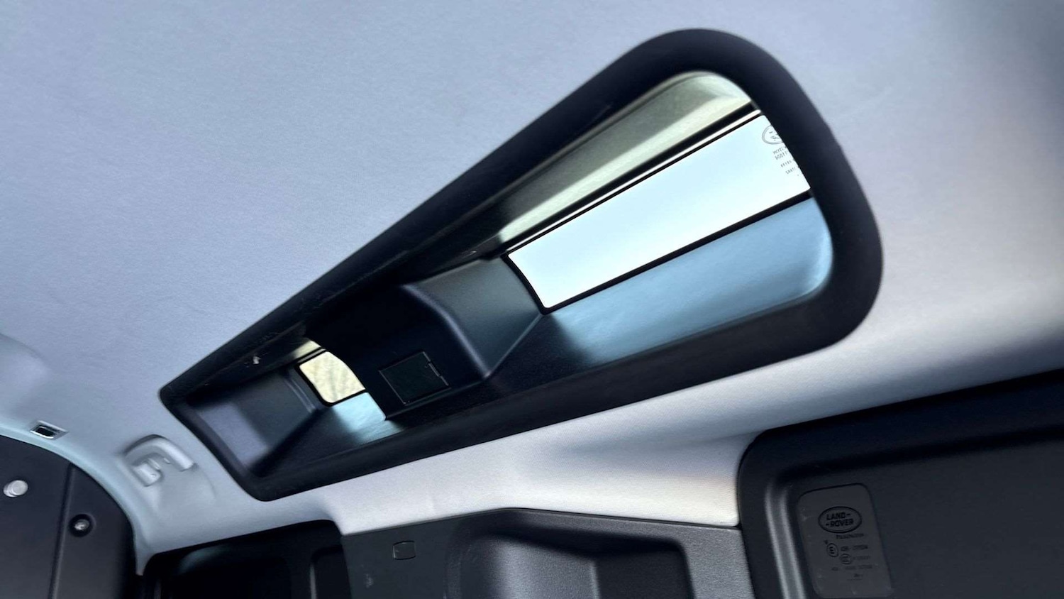 Used Land Rover Defender 110 for sale - 77011036: Photo 21