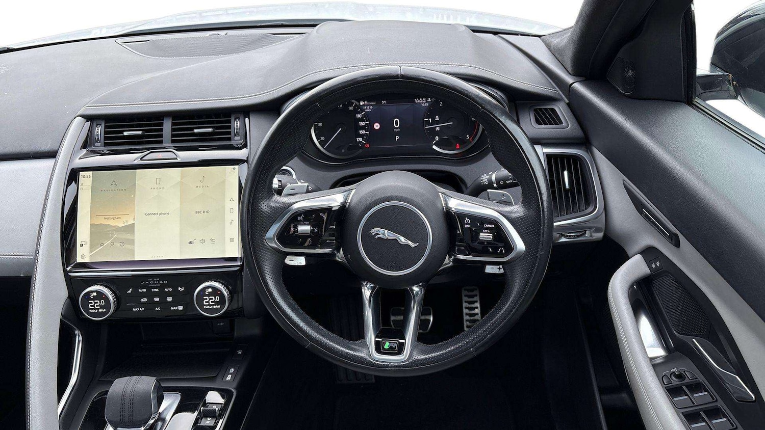 Used Jaguar E-Pace 2021 for sale - 76856928: Photo 15