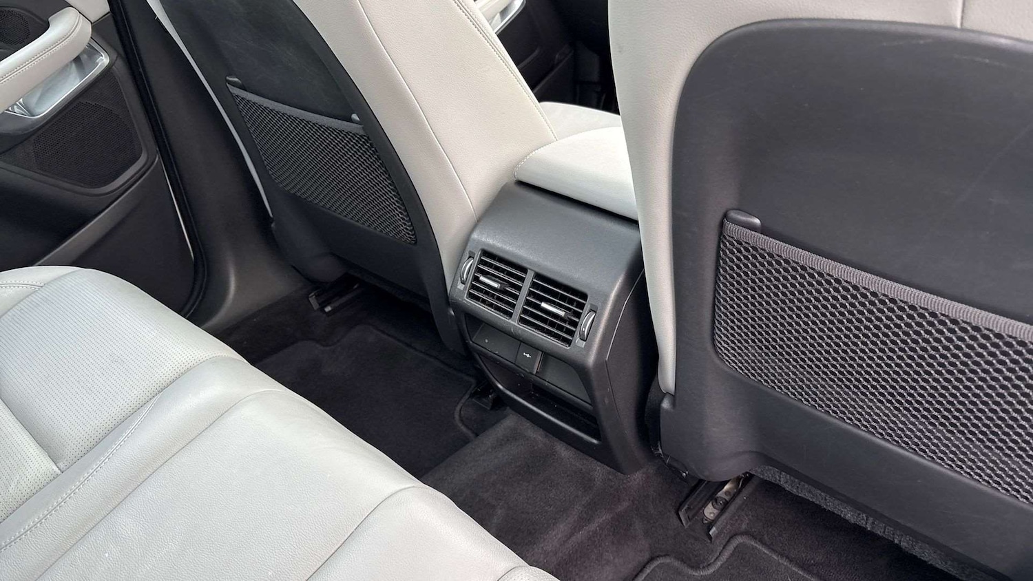 Used Jaguar E-Pace 2021 for sale - 76856928: Photo 18