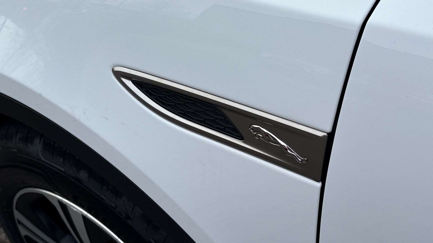 Used Jaguar E-Pace 2021 for sale - 76856928: Photo 20