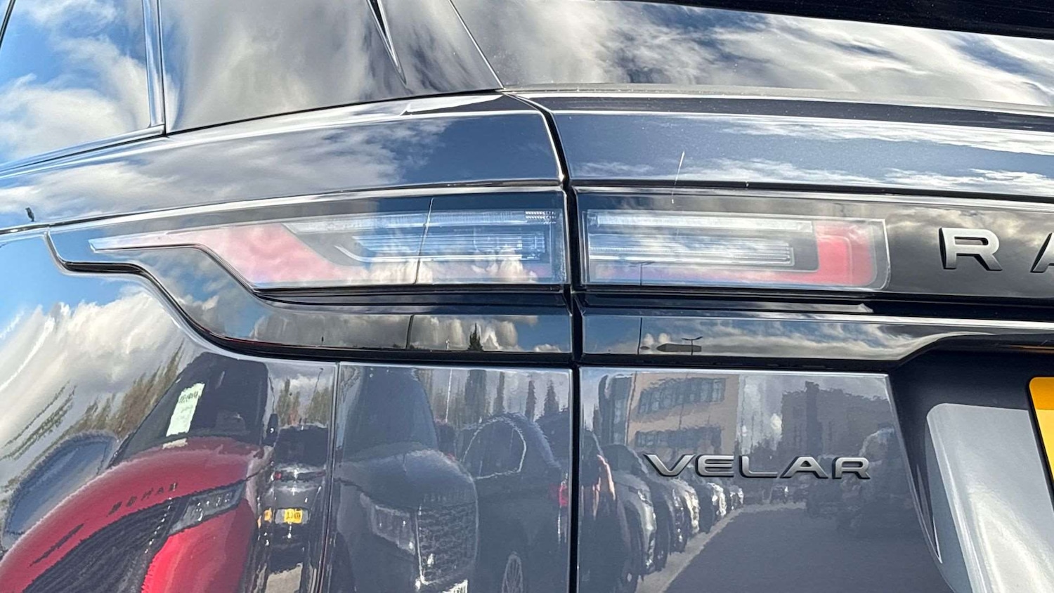 Used Land Rover Range Rover Velar 2023 for sale - 76978779: Photo 19