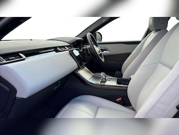Used Land Rover Range Rover Velar 2023 for sale - 76978779: Photo