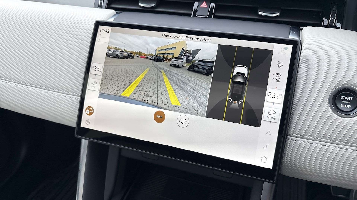 Used Land Rover Discovery Sport 2025 for sale - 76460593: Photo 12