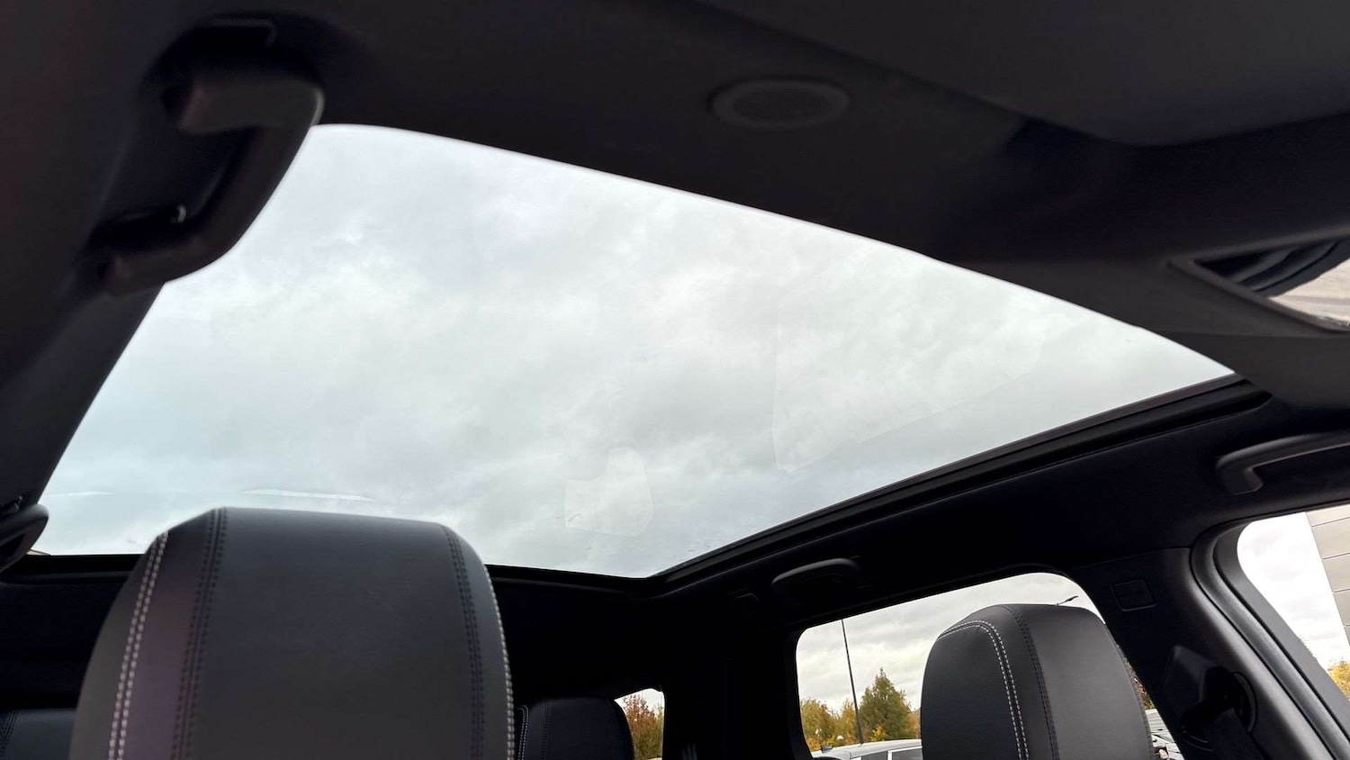 Used Land Rover Discovery Sport 2025 for sale - 76460593: Photo 21