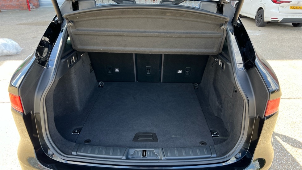 Used Jaguar F-Pace 2018 for sale - 76623514: Photo 15