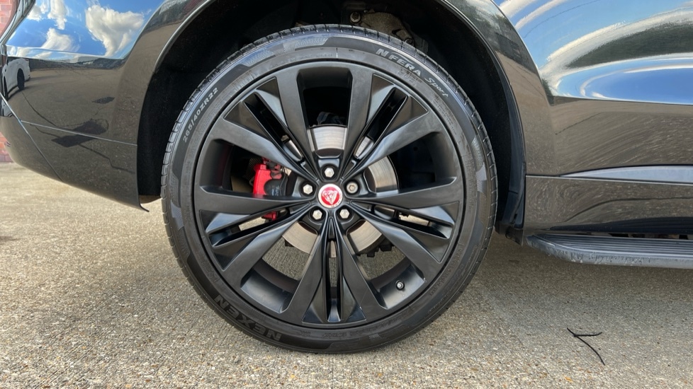 Used Jaguar F-Pace 2018 for sale - 76623514: Photo 19