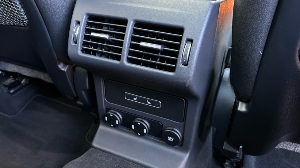 Used Jaguar F-Pace 2018 for sale - 76623514: Photo 33