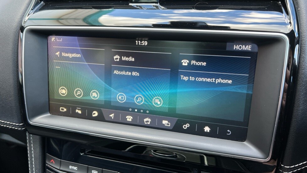 Used Jaguar F-Pace 2018 for sale - 76623514: Photo 40