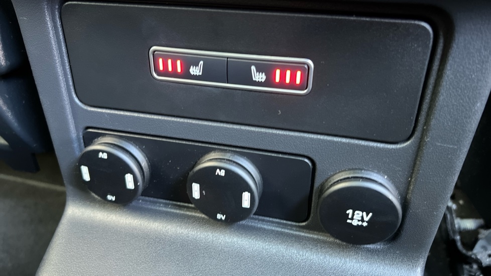 Used Jaguar F-Pace 2018 for sale - 76623514: Photo 53