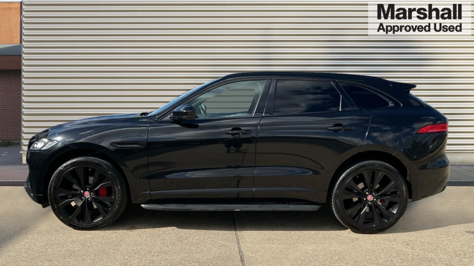 Used Jaguar F-Pace 2018 for sale - 76623514: Photo 6