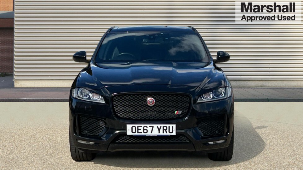 Used Jaguar F-Pace 2018 for sale - 76623514: Photo 8