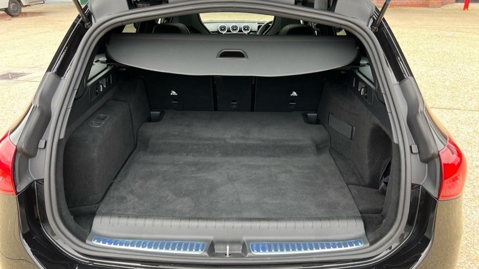 Used Mercedes-Benz C Class 2024 for sale - 76062361: Photo 17