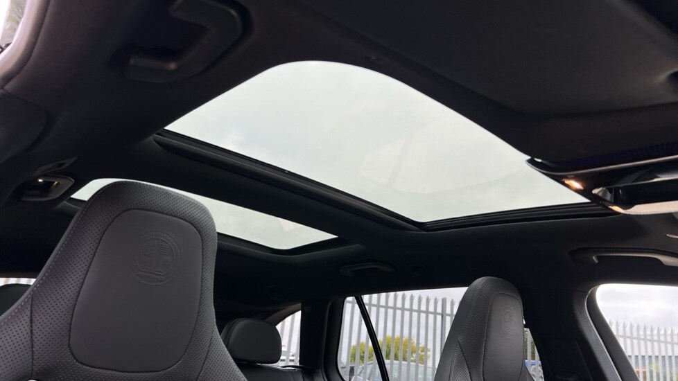 Used Mercedes-Benz C Class 2024 for sale - 76062361: Photo 38