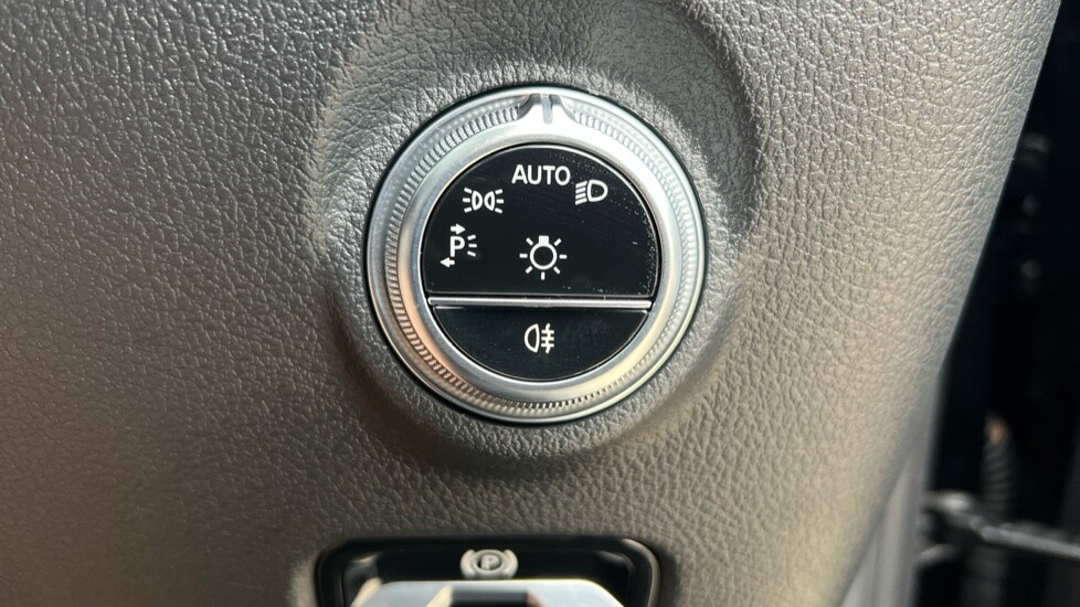 Used Mercedes-Benz C Class 2024 for sale - 76062361: Photo 61