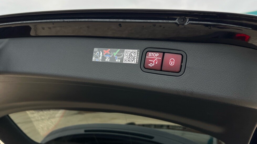 Used Mercedes-Benz C Class 2024 for sale - 76062361: Photo 68