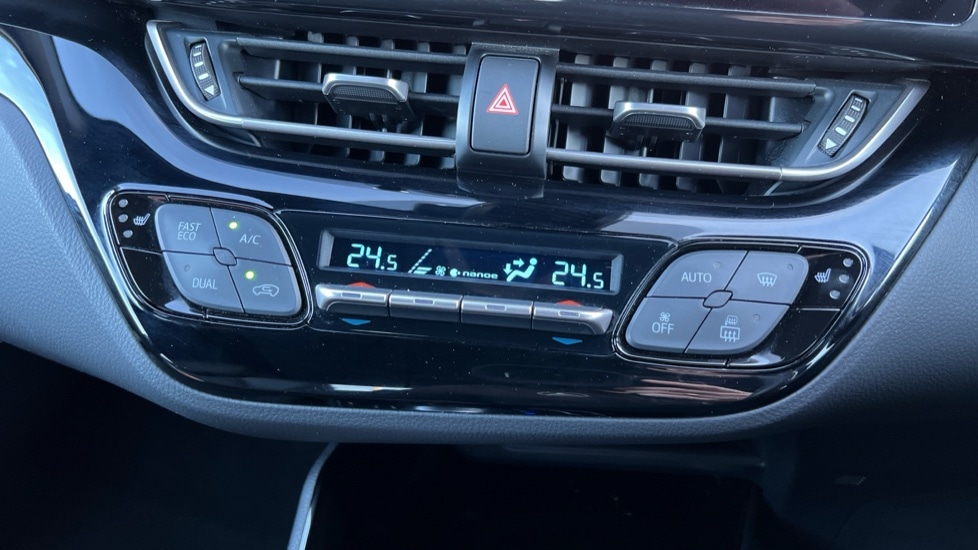 Used Toyota C-HR 2023 for sale - 76623610: Photo 36