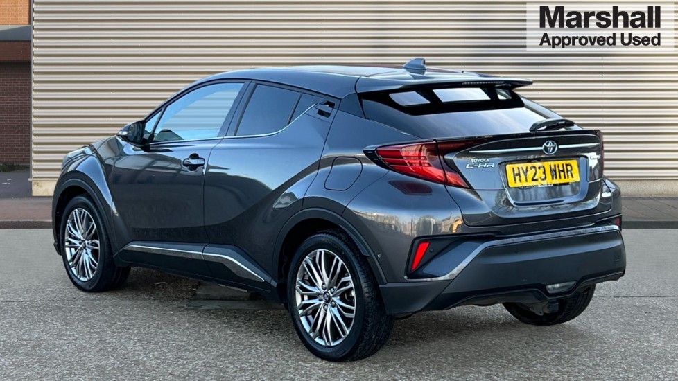 Used Toyota C-HR 2023 for sale - 76623610: Photo 5