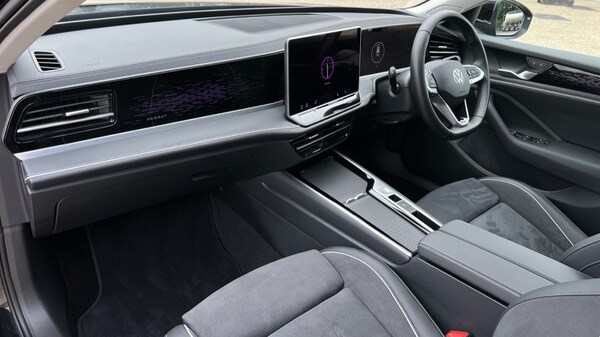 Used Volkswagen Passat 2025 for sale - 75495630: Photo 10