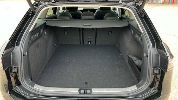 Used Volkswagen Passat 2025 for sale - 75495630: Photo 15