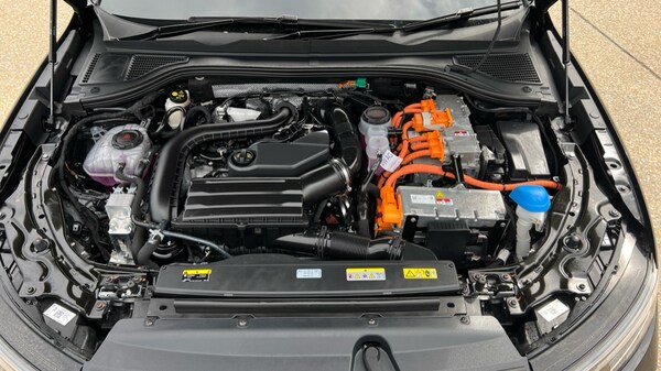 Used Volkswagen Passat 2025 for sale - 75495630: Photo 16