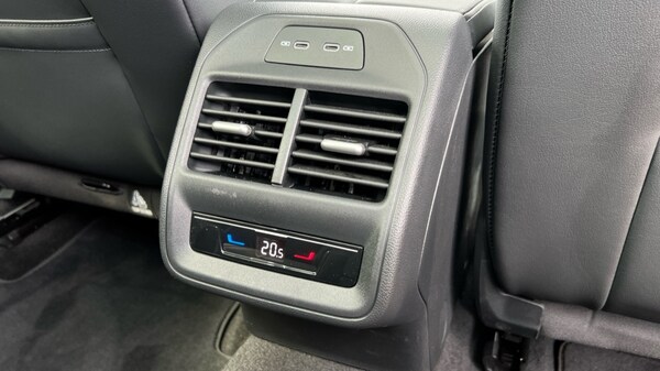 Used Volkswagen Passat 2025 for sale - 75495630: Photo 33