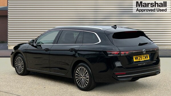 Used Volkswagen Passat 2025 for sale - 75495630: Photo 5