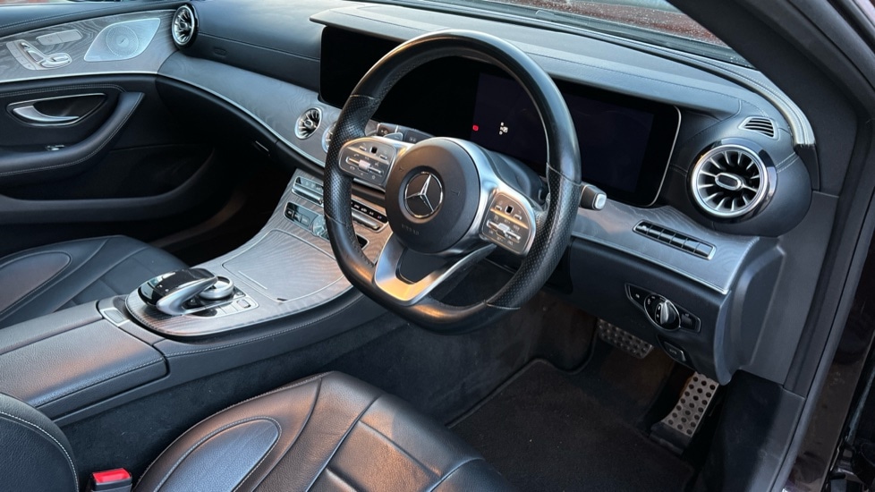 Used Mercedes-Benz CLS 2019 for sale - 76937562: Photo 3