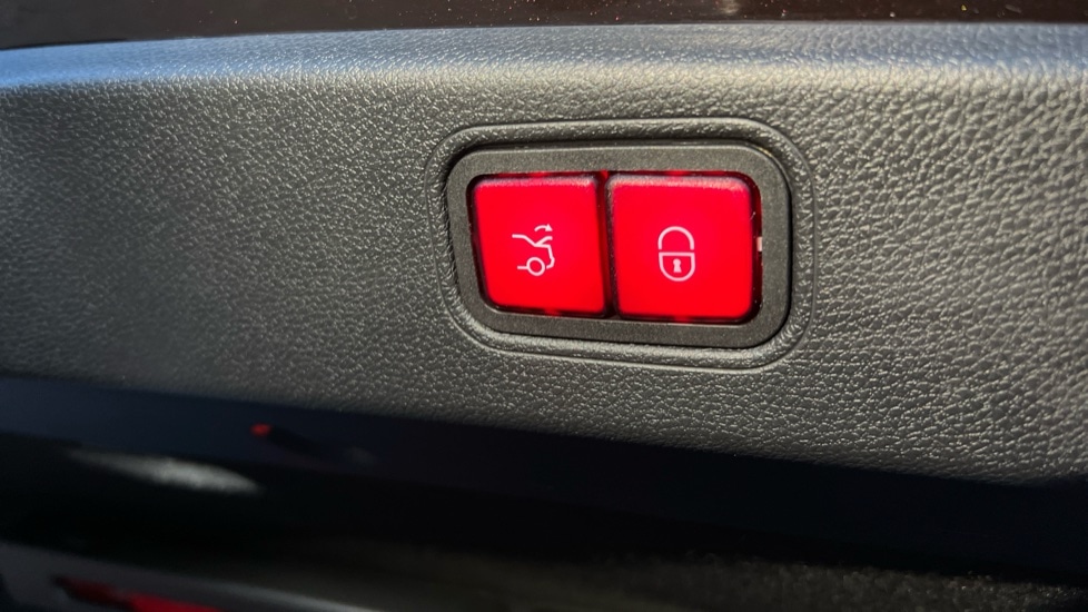 Used Mercedes-Benz CLS 2019 for sale - 76937562: Photo 39