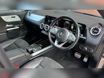 Used Mercedes-Benz EQA 2021 for sale - 75590979: Photo