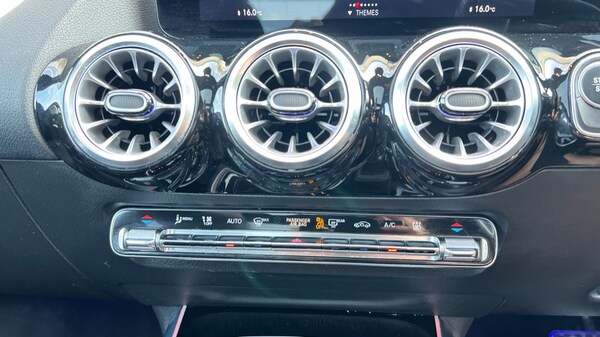 Used Mercedes-Benz EQA 2021 for sale - 75590979: Photo 52